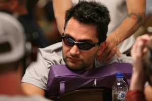 Antonio Esfandiari