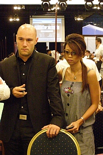 Alex ChiliPoker i Liz Lieu