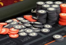 Jak wyciągnąć value z trafionego nutsa na river?