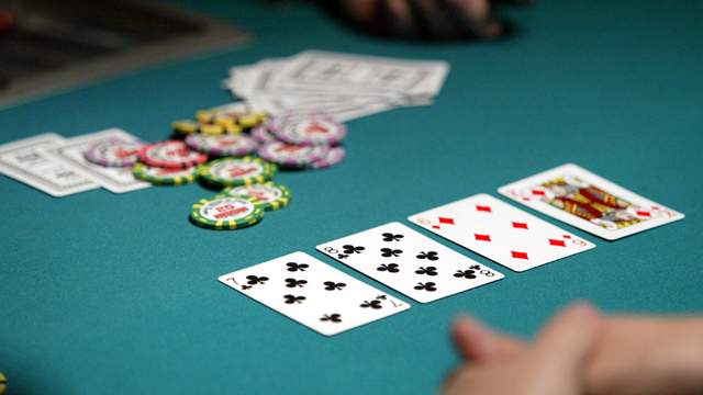 nauka pokera