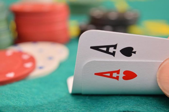 para asów - equity w pokerze