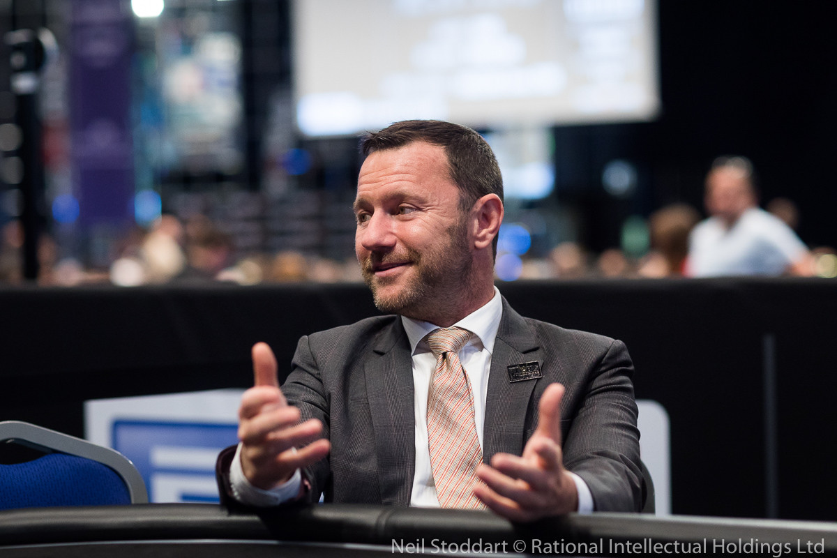 Dyrektor turniejowy PokerStars - big blind ante