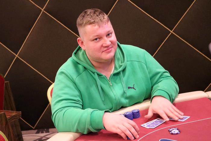 Michał Kądziela awansował do finałowego dnia Poker Fever Cup