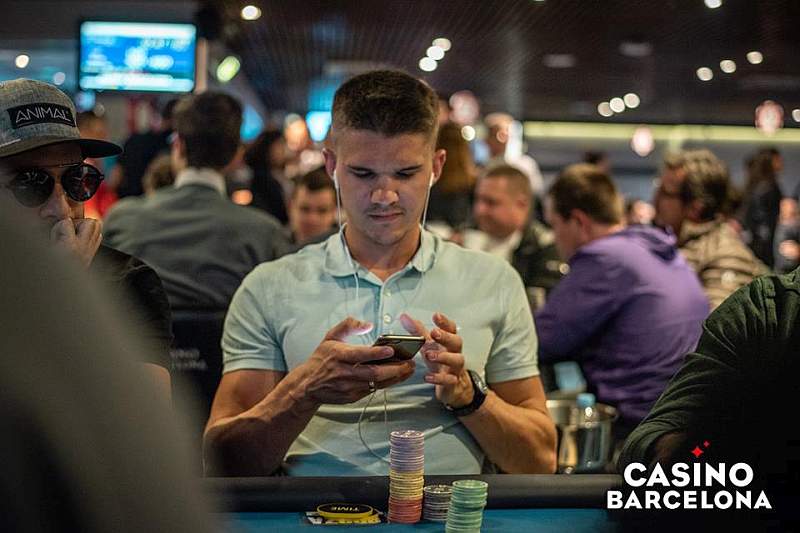 888 Live Tomasz Chmiel