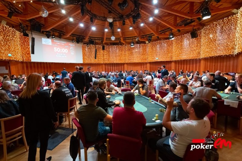 Poker EM