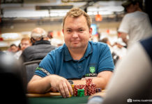 Krzysztof Mielnik z bardzo dobrym stackiem w ME WSOP. Zresztą nie tylko On… Krzysztof Mielnik w 3. dniu Main Eventu WSOP 2023.