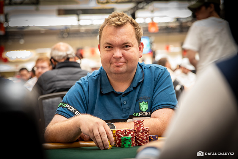 Krzysztof Mielnik w 3. dniu Main Eventu WSOP 2023.