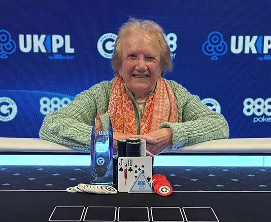 Co za wygrana: 83-letnia pokerzystka ogrywa rywali na livestreamie Lilian Welch